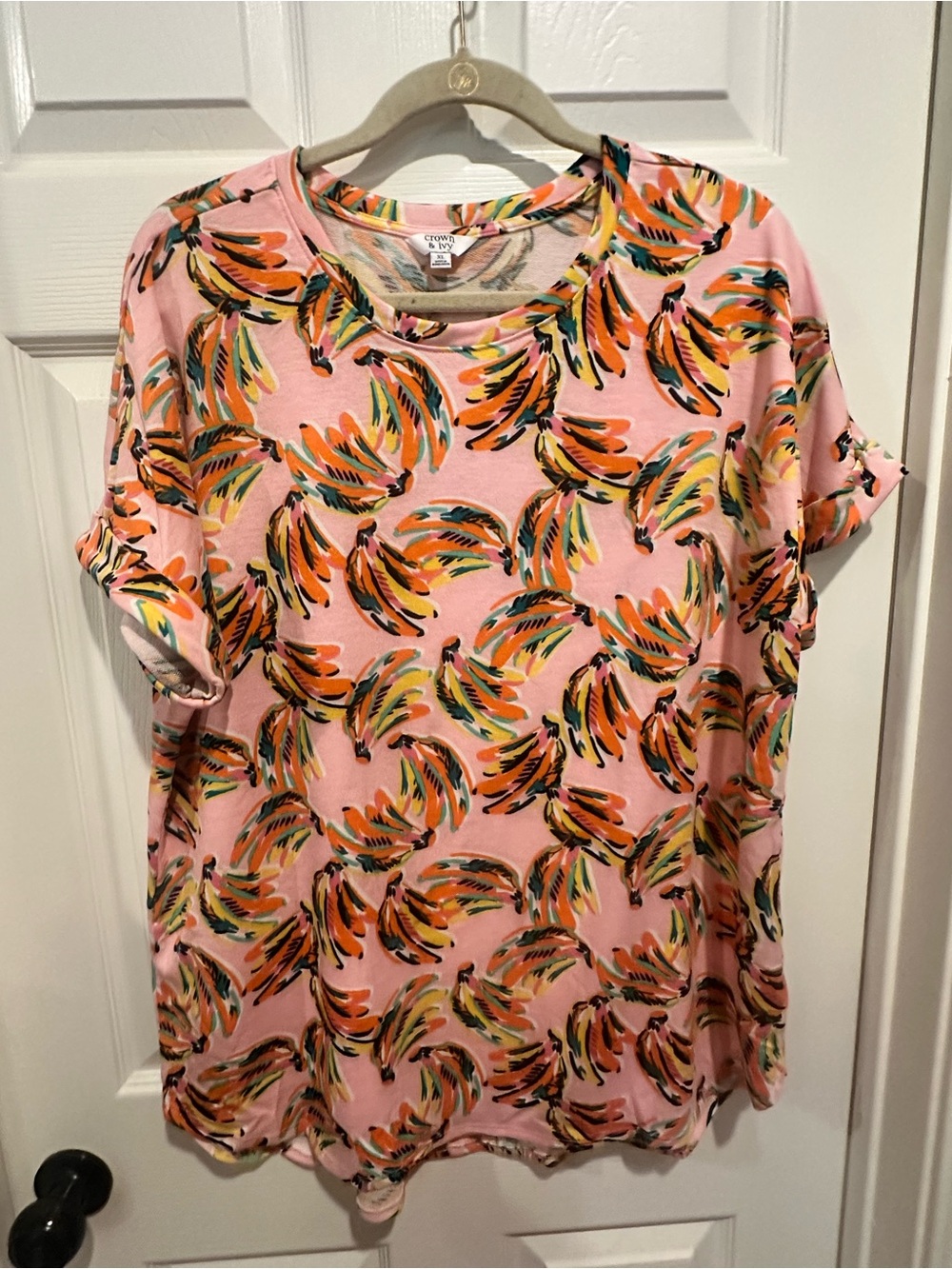 crown & ivy Pink Tropical Leaf Print Short Sleeve Tee